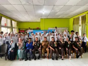 PENYULUHAN HUKUM & JAKSA MASUK SEKOLAH
